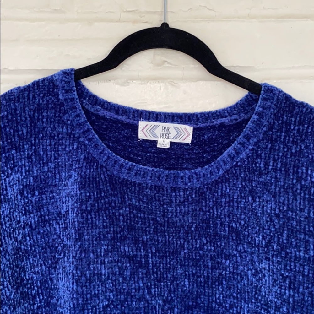 Sweater! - Picture 3 of 4